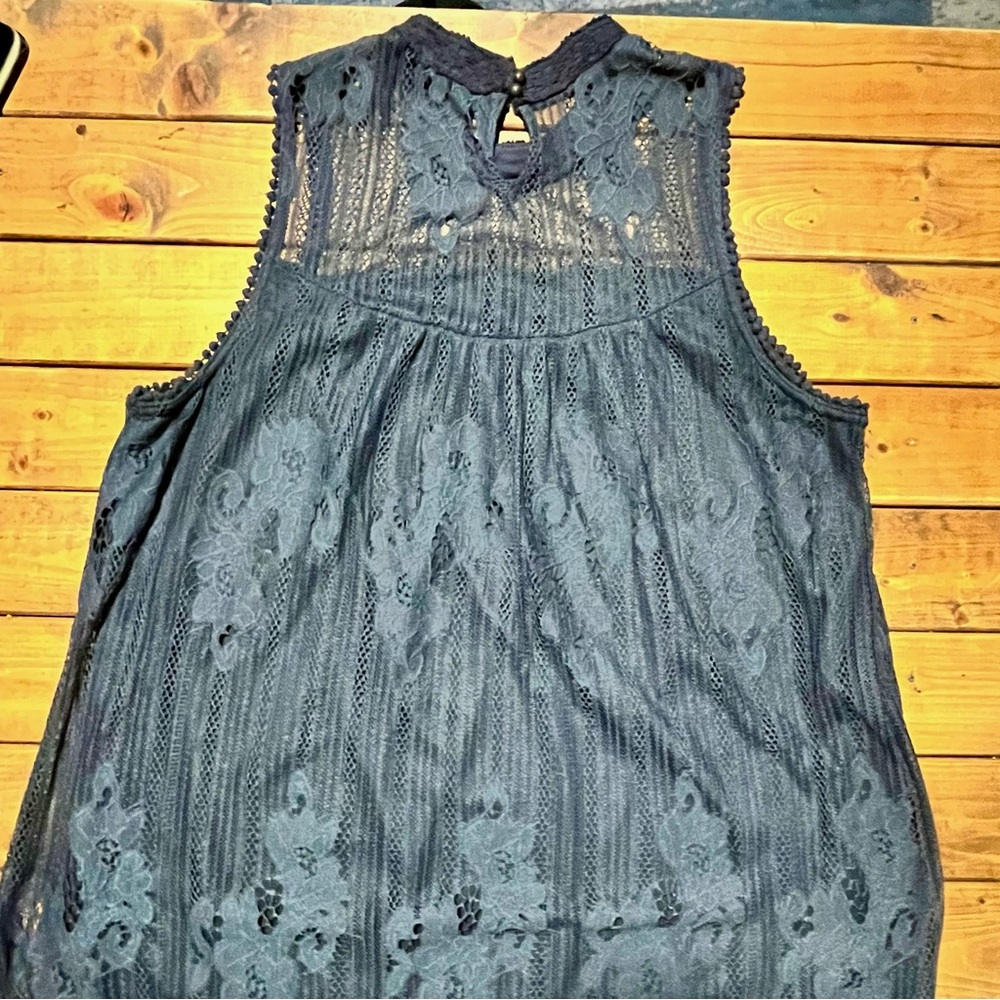 Maurices 2 Shift Dress Gray Lace Overlay Button Back Keyhole Above Knee.  Xxl